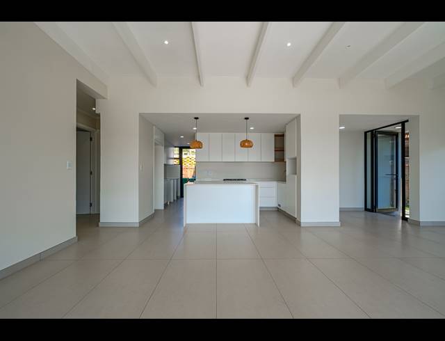 2 BEDROOM FREESTANDING FOR SALE IN SHAKAS ROCK